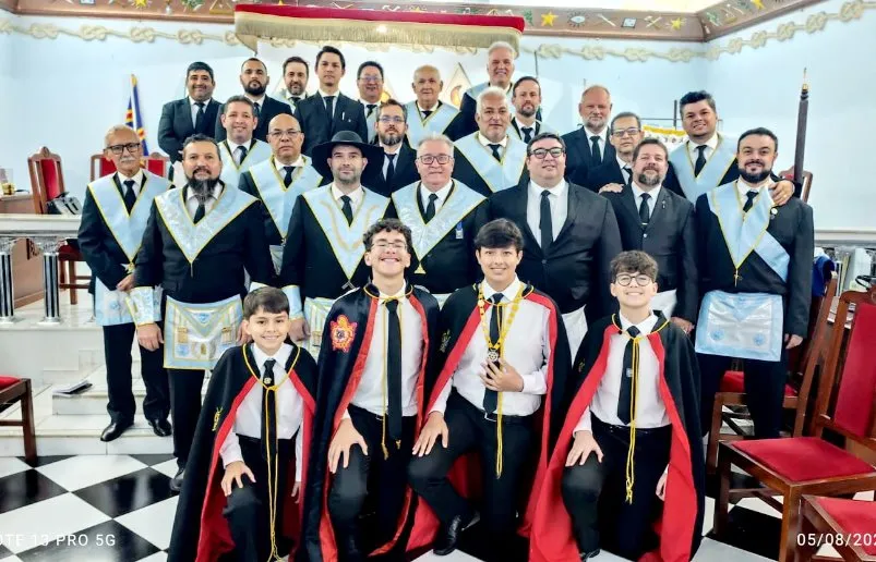 Sessão Pública alusiva ao Dia dos Pais aconteceu na ARLS Cavaleiros do Sol