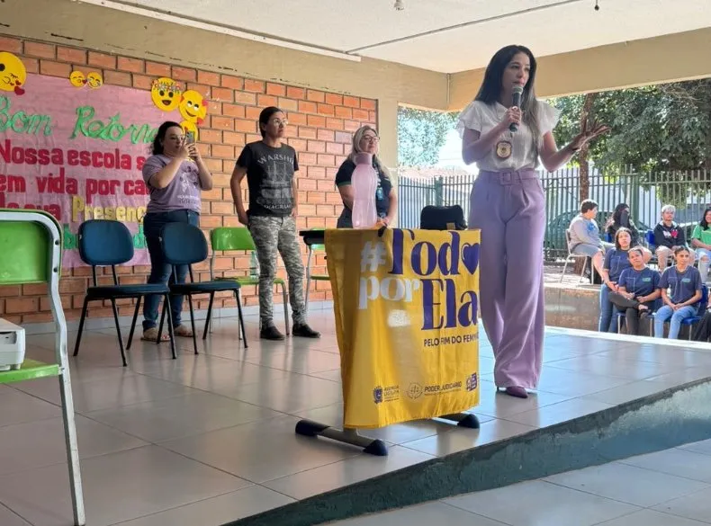 Dourados: Visita sobre graduações e palestras marcaram EE Professor Celso Müller do Amaral 