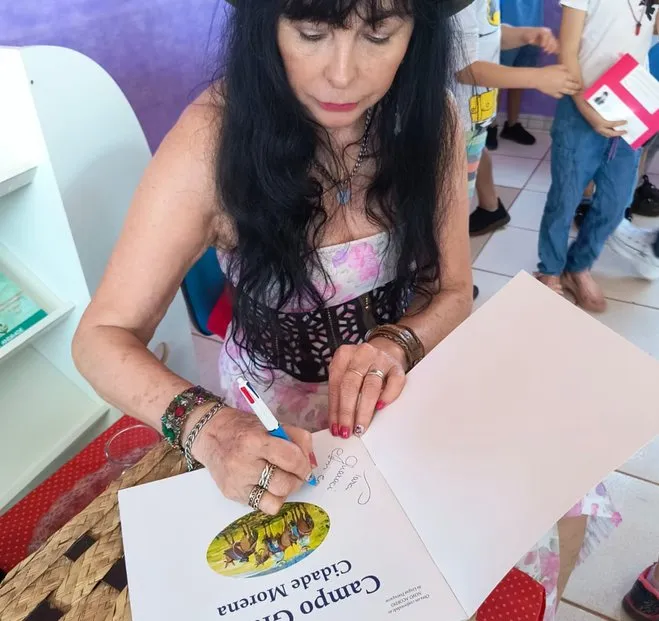 Livro inspirado no Pantanal e na superação de animal vítima de incêndios será lançado em escola da Capital