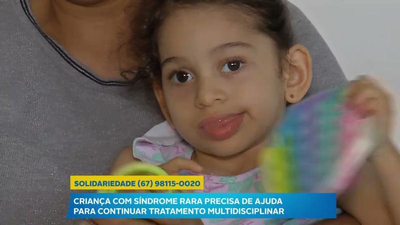 Criança com síndrome rara precisa de ajuda para continuar tratamento multidisciplinar